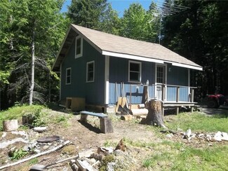166 Spectacle Pond Rd, Osborn, ME 04408