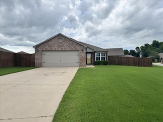 1795 Bliss Cir, Newcastle, OK 73065