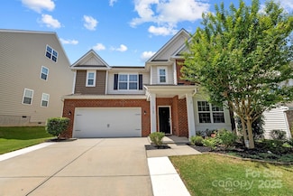 1569 Shannon Falls Dr, Fort Mill, SC 29715