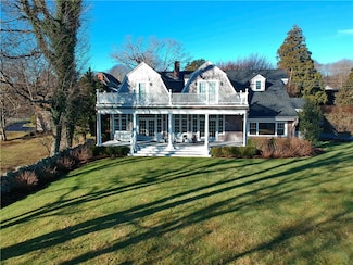 430 Ocean Rd, Narragansett, RI 02882