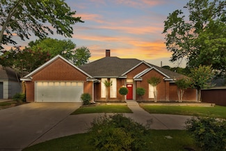 3021 Mercury Dr, Grapevine, TX 76051