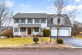 9 Kristim Dr, Danville, PA 17821