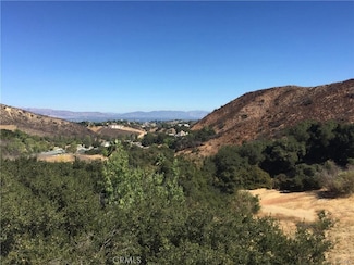 3548 Gladiola Dr Unit A, Calabasas, CA 91302