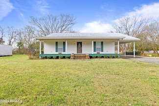 1230 Hebert Ln, Saint Martinville, LA 70582