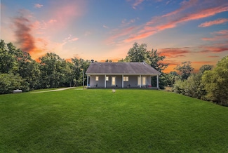 520 Deerfield Rd Unit 102 Road, Raccoon Township, IL 62893