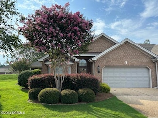 1127 Avebury Ct, Winnabow, NC 28479