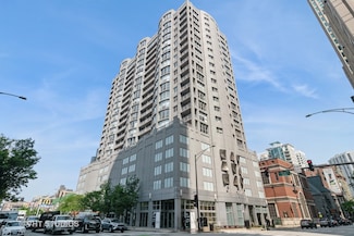 600 N Dearborn St Unit 605, Chicago, IL 60654