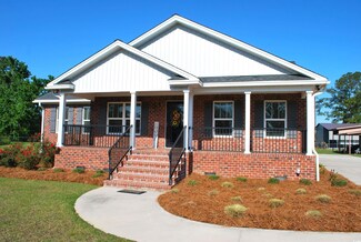 960 S Farr Ave, Andrews, SC 29510