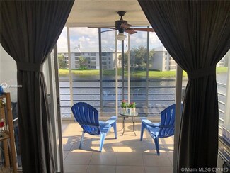 9440 Poinciana Place Unit 403, Davie, FL 33324