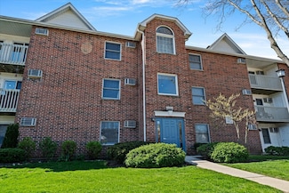 1352 Cunat Ct Unit 3A, Lake In the Hills, IL 60156