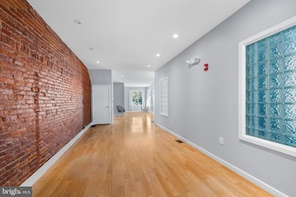 3000 W Girard Ave, Philadelphia, PA 19130