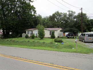 9720 Old Roanoke Rd, Elliston, VA 24087