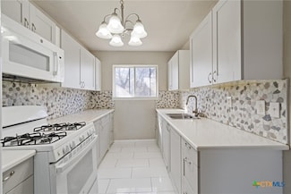 703 S 13th St, Copperas Cove, TX 76522