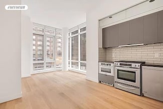 306 W 48th St Unit 4C, New York, NY 10036
