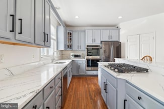2068 Powells Landing Cir, Woodbridge, VA 22191
