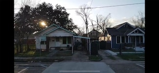 2305 Elysian St, Houston, TX 77026