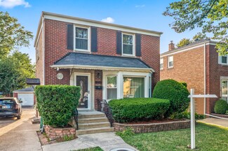 2436 Davisson St, River Grove, IL 60171