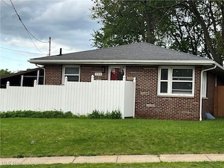 709 Dan St, Akron, OH 44310