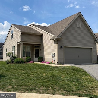 19 Fountainview Dr, Newark, DE 19713