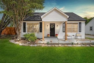 503 S Pearl St, Trenton, TX 75490