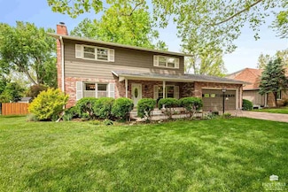 2846 Oregon Ln, Manhattan, KS 66502
