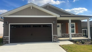 3754 Crimson Clover Ln, Knoxville, TN 37924