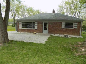 4620 Taylor Rd, Fort Wayne, IN 46804