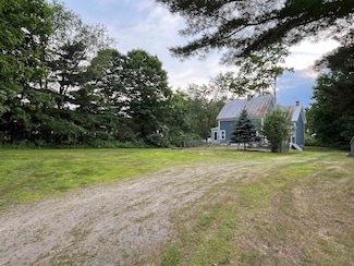 2461 Scott Hwy, Ryegate, VT 05069