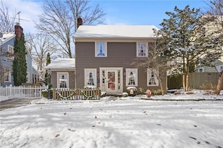 2242 16th St, Cuyahoga Falls, OH 44223