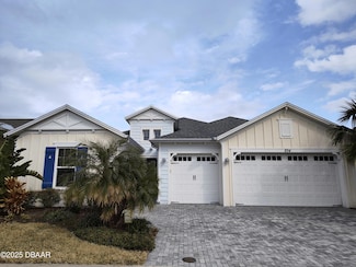 894 Attitude Ave, Daytona Beach, FL 32124