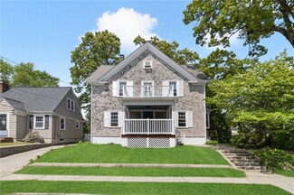 29 Blackamore Ave, Cranston, RI 02910