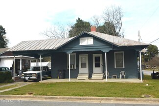 1100 Paul St, Rocky Mount, NC 27803