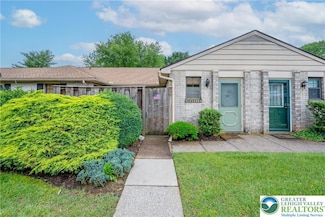 3009 Aronimink Place Unit G38, MacUngie, PA 18062