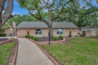 18435 Point Lookout Dr, Houston, TX 77058