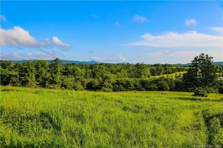 10 Red Mountain Rd, Salisbury, CT 06039
