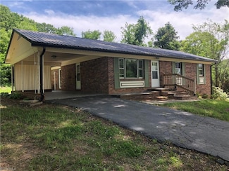2727 Flower Gap Rd, Cana, VA 24317