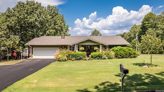 540 E Walnut St, Heber Springs, AR 72543