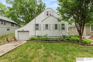2035 N 50th St, Omaha, NE 68104