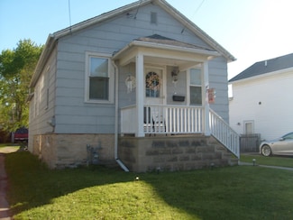 1330 Ceape Ave, Oshkosh, WI 54901