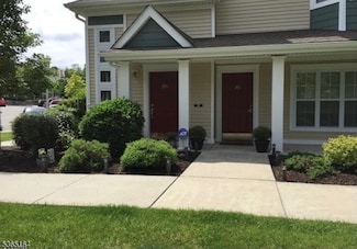 246 Old Farm Dr, Great Meadows, NJ 07838
