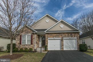 6835 Averbach Ct, Warrenton, VA 20187