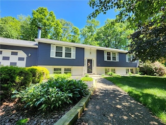 911 Aztec Trail, Mercer, PA 16137