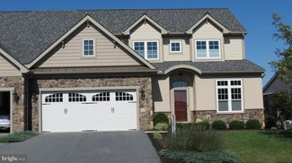 557 Springbrook Dr, Palmyra, PA 17078