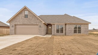 406 Amber Dr, Harrisburg, AR 72432