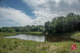 Woodford Rd, Ardmore, OK 73401