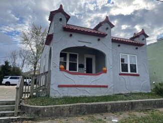 112 E 4th St, Mountain Grove, MO 65711