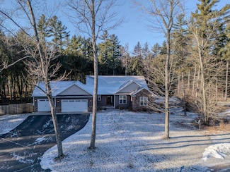 230238 Pine Hills Dr, Wausau, WI 54403