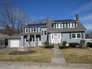 2 Windemere Rd, Worcester, MA 01602