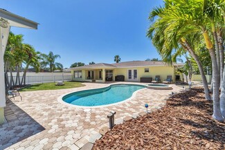 1107 de Narvaez Ave, Bradenton, FL 34209