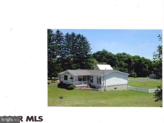 229 E Duncan St, Aaronsburg, PA 16820